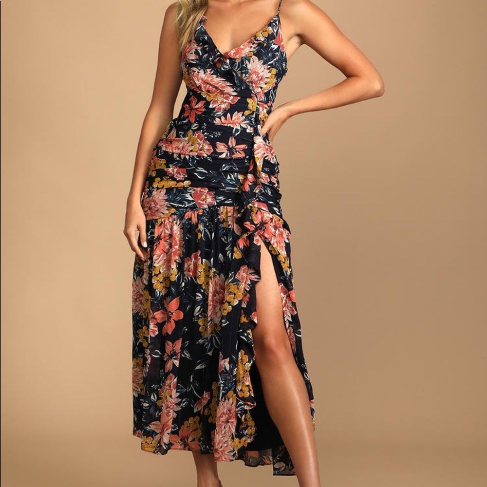 Lulu’s navy floral midi slit dress. Brand new with tags!